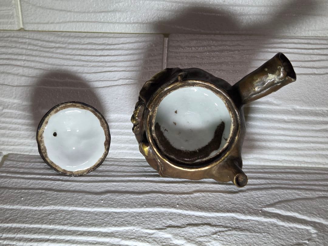 工場 直営 店ホビー・楽器・アート - アンティーク 陶器製急須と茶碗